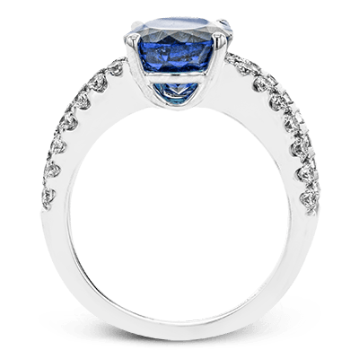 Tanzanite Ring In 18k Gold With Diamonds