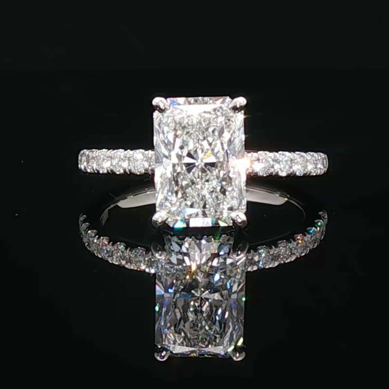 UltraFire™ Premium Lab Diamond Engagement Ring