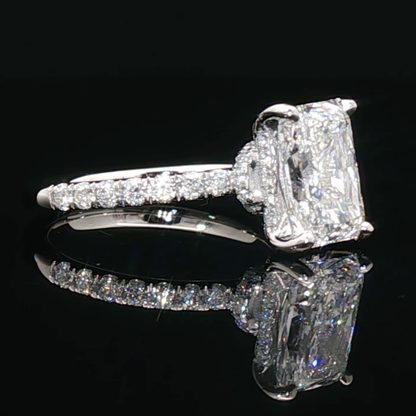 UltraFire™ Premium Lab Diamond Engagement Ring