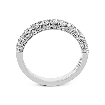 Wedding Band in 18k Gold with Diamonds