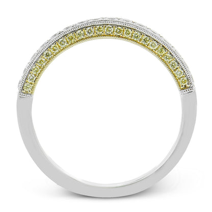 Wedding Band in 18k Gold with Diamonds