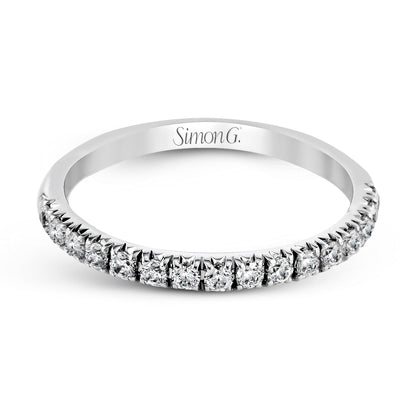 Wedding Band in 18k Gold with Diamonds